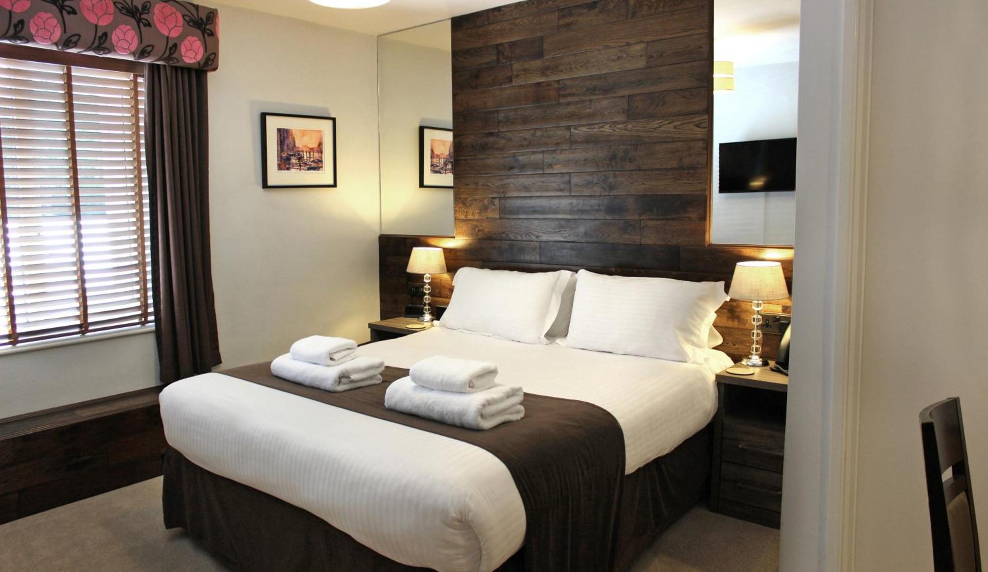 فندق Wickwoods Albourne المظهر الخارجي الصورة